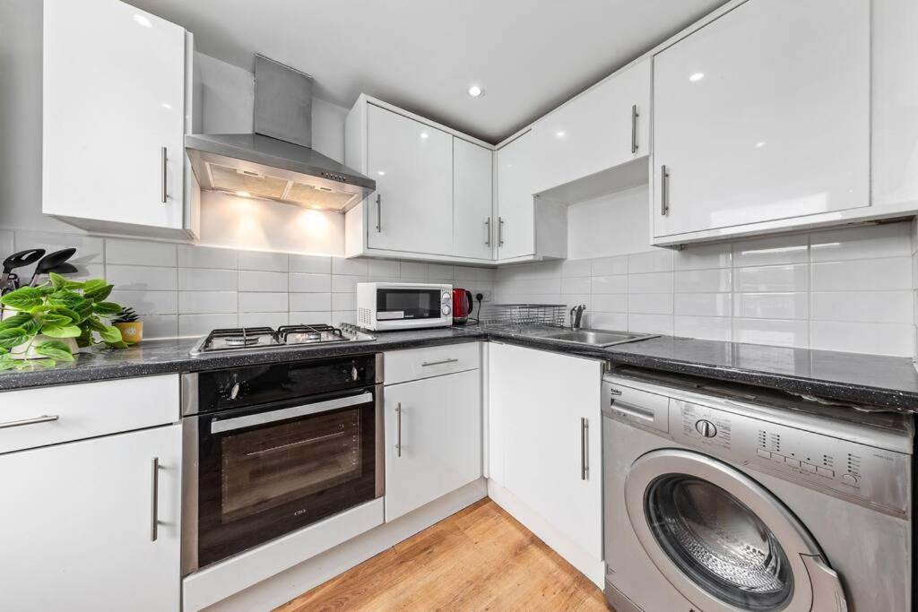 伦敦1Br Modern Flat On Edgware Rd Ed3公寓 外观 照片